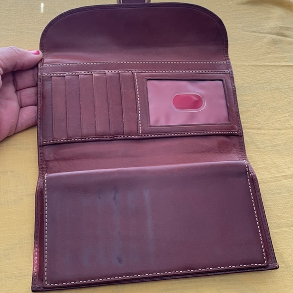 Dooney& Bourke wallet - Picture 5 of 8